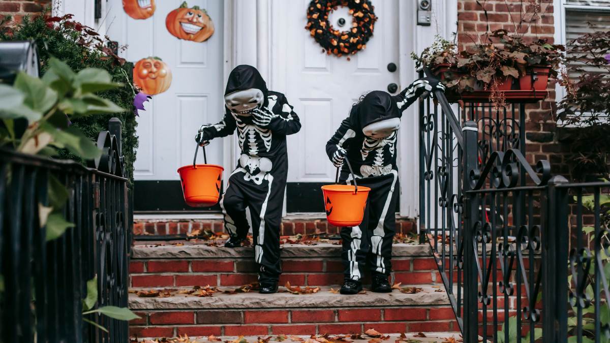Halloween Survival Guide: 3 Tips for Meltdowns & Candy Wars